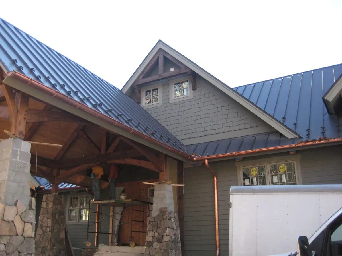 Craftsman Roofing team delivering quality roofing work in Rusk